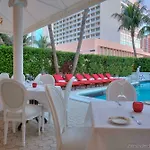 Red South Beach Hotel 